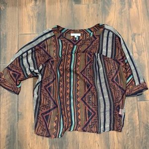 Glam size small flowy blouse